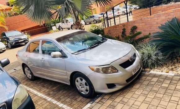 اشتري مستعمل Toyota Corolla Blanc سيارة في Kigali في Rwanda اشتري مستعمل Toyota Corolla Blanc سيارة في Kigali في Rwanda
