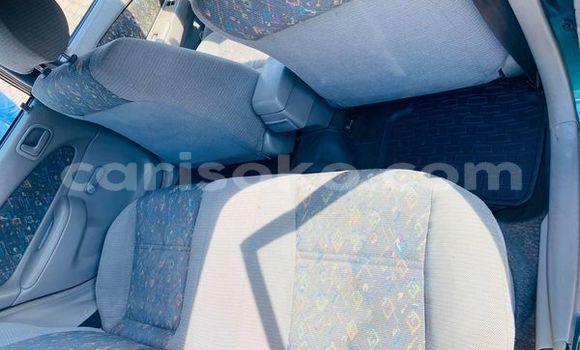 اشتري مستعمل Toyota Corolla Bleu سيارة في Kigali في Rwanda اشتري مستعمل Toyota Corolla Bleu سيارة في Kigali في Rwanda