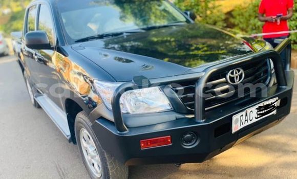 اشتري مستعمل Toyota Vigo Noir سيارة في Kigali في Rwanda اشتري مستعمل Toyota Vigo Noir سيارة في Kigali في Rwanda