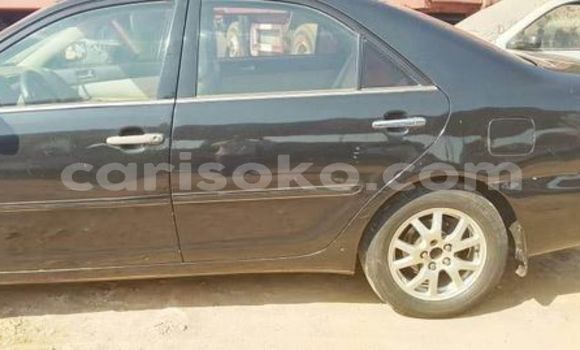 Acheter Occasion Voiture Toyota Camry Noir à Kigali, Rwanda Acheter Occasion Voiture Toyota Camry Noir à Kigali, Rwanda