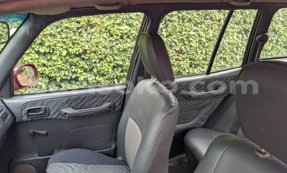 اشتري مستعمل Toyota RAV4 Rouge سيارة في Kigali في Rwanda اشتري مستعمل Toyota RAV4 Rouge سيارة في Kigali في Rwanda