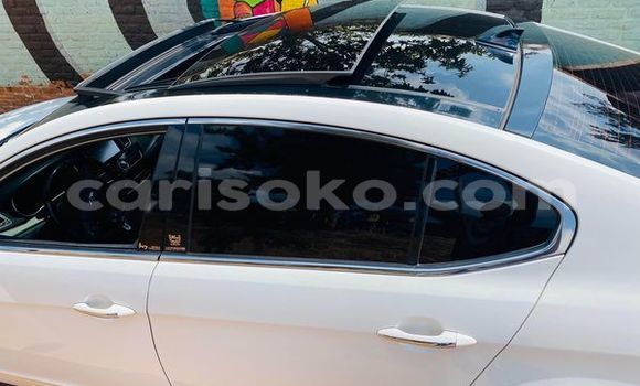 اشتري مستعمل Kia K7 Blanc سيارة في Kigali في Rwanda اشتري مستعمل Kia K7 Blanc سيارة في Kigali في Rwanda