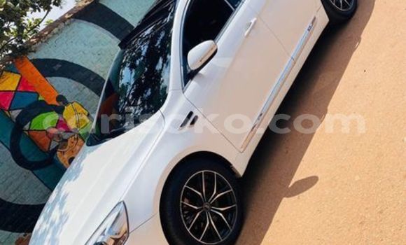 اشتري مستعمل Kia K7 Blanc سيارة في Kigali في Rwanda اشتري مستعمل Kia K7 Blanc سيارة في Kigali في Rwanda