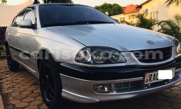 Sayi Na hannu Toyota Avensis Autre Mota in Kigali a Rwanda Sayi Na hannu Toyota Avensis Autre Mota in Kigali a Rwanda