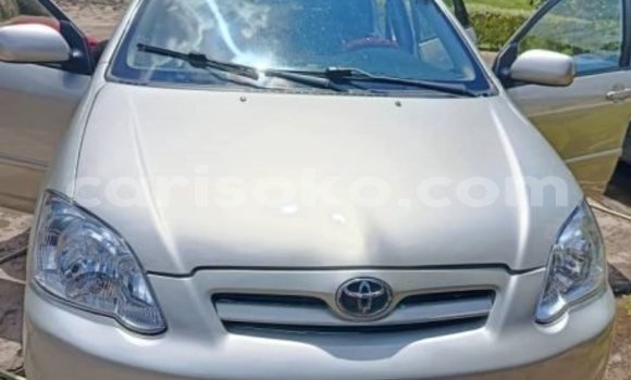 Sayi Na hannu Toyota Corolla Blanc Mota in Kigali a Rwanda Sayi Na hannu Toyota Corolla Blanc Mota in Kigali a Rwanda