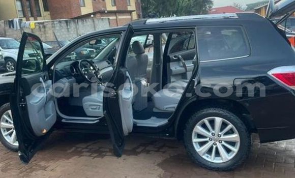 Buy Used Toyota Highlander Black Car in Kigali in Rwanda Buy Used Toyota Highlander Black Car in Kigali in Rwanda