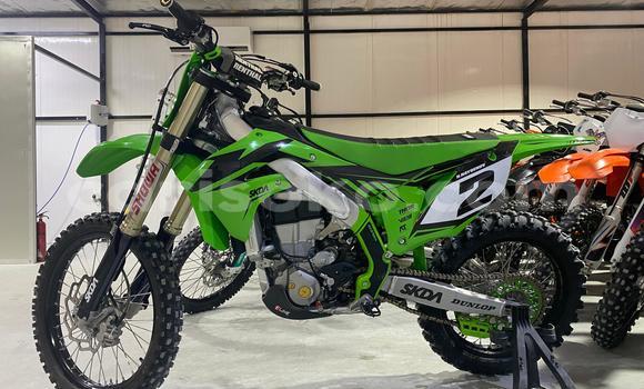 Acheter Occasion Moto Kawasaki KX Vert à Kigali, Rwanda