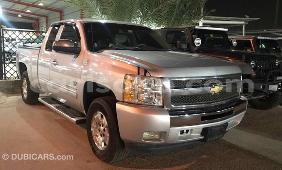 Sayi Imported Chevrolet Silverado Autre Mota in Import - Dubai a Rwanda Sayi Imported Chevrolet Silverado Autre Mota in Import - Dubai a Rwanda