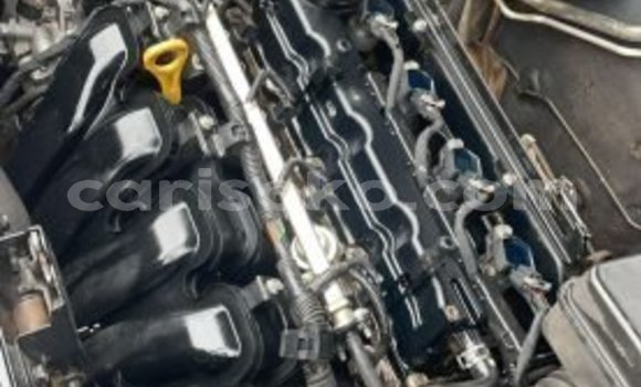 Buy Used Kia Sorento Silver Car in Kigali in Rwanda Buy Used Kia Sorento Silver Car in Kigali in Rwanda