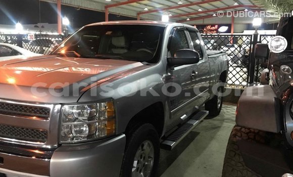 Sayi Imported Chevrolet Silverado Autre Mota in Import - Dubai a Rwanda Sayi Imported Chevrolet Silverado Autre Mota in Import - Dubai a Rwanda