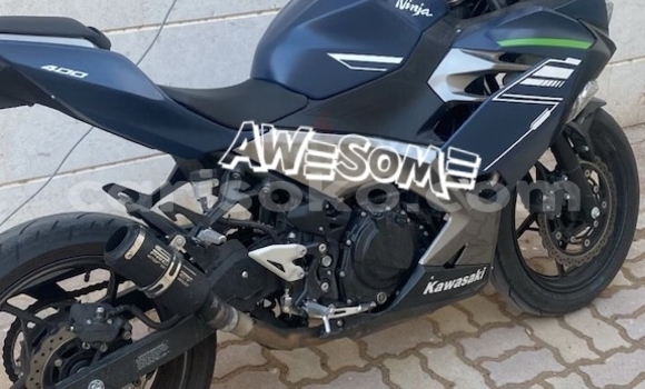 Sayi na hannu kawasaki ninja noir motsi in kigali a rwanda