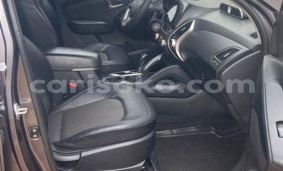 Buy Used Hyundai Tucson Silver Car in Kigali in Rwanda Buy Used Hyundai Tucson Silver Car in Kigali in Rwanda