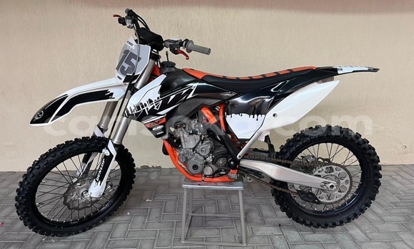 Buy Used KTM 250 Beige Bike in Kigali in Rwanda