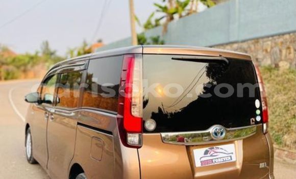 Buy Used Toyota Noah Brown Car in Kigali in Rwanda Buy Used Toyota Noah Brown Car in Kigali in Rwanda