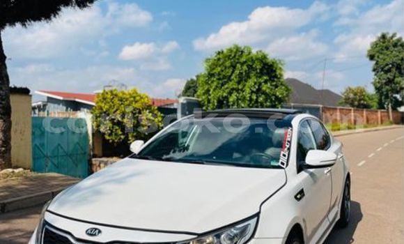 Buy Used Kia K5 White Car in Kigali in Rwanda Buy Used Kia K5 White Car in Kigali in Rwanda