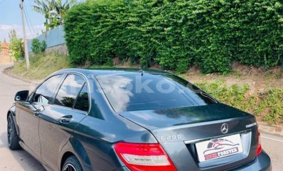 Buy Used Mercedes-Benz KOMPRESSOR Black Car in Kigali in Rwanda Buy Used Mercedes-Benz KOMPRESSOR Black Car in Kigali in Rwanda
