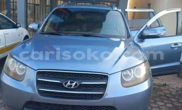 Acheter Occasion Voiture Hyundai Santa Fe Bleu à Kigali, Rwanda Acheter Occasion Voiture Hyundai Santa Fe Bleu à Kigali, Rwanda