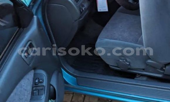 Acheter Occasion Voiture Toyota Corolla Bleu à Kigali, Rwanda Acheter Occasion Voiture Toyota Corolla Bleu à Kigali, Rwanda