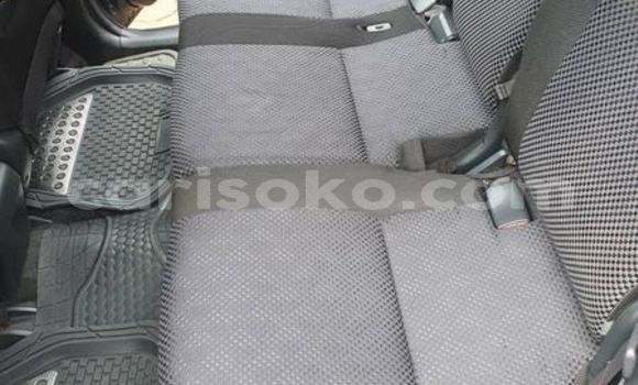 Acheter Occasion Voiture Toyota Corolla Verso Gris à Kigali, Rwanda Acheter Occasion Voiture Toyota Corolla Verso Gris à Kigali, Rwanda