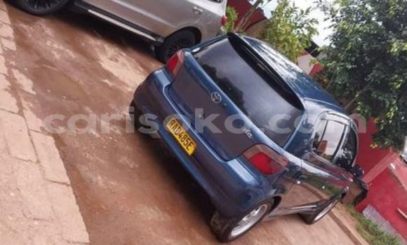 Acheter Occasion Voiture Toyota Vitz Bleu à Kigali, Rwanda Acheter Occasion Voiture Toyota Vitz Bleu à Kigali, Rwanda