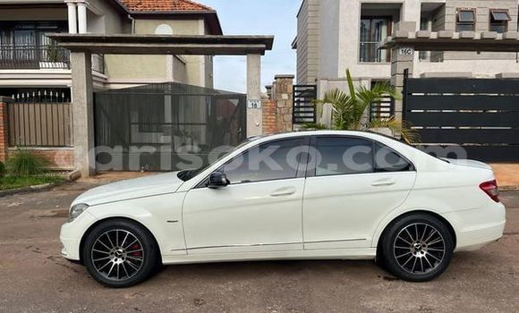 Buy Used Mercedes-Benz KOMPRESSOR White Car in Kigali in Rwanda Buy Used Mercedes-Benz KOMPRESSOR White Car in Kigali in Rwanda
