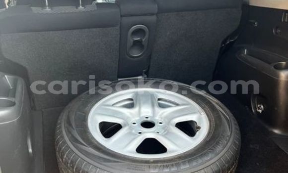 Sayi Na hannu Toyota RAV4 Gris Mota in Kigali a Rwanda Sayi Na hannu Toyota RAV4 Gris Mota in Kigali a Rwanda