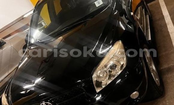 Sayi Na hannu Toyota RAV4 Noir Mota in Kigali a Rwanda Sayi Na hannu Toyota RAV4 Noir Mota in Kigali a Rwanda