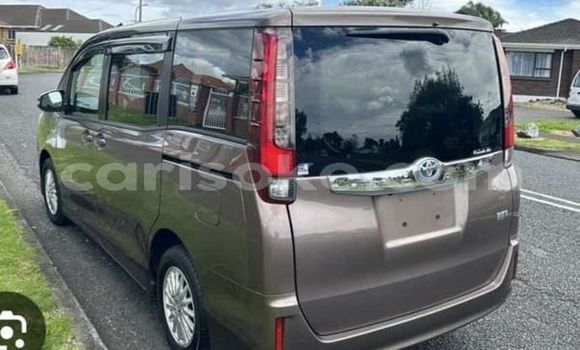 Buy Used Toyota Noah Silver Car in Kigali in Rwanda Buy Used Toyota Noah Silver Car in Kigali in Rwanda