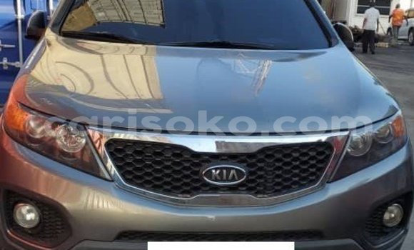 Sayi Na hannu Kia Sorento Gris Mota in Kigali a Rwanda Sayi Na hannu Kia Sorento Gris Mota in Kigali a Rwanda