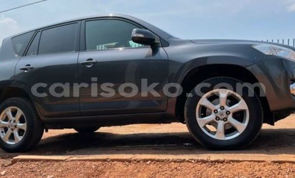 Sayi Na hannu Toyota RAV4 Gris Mota in Kigali a Rwanda Sayi Na hannu Toyota RAV4 Gris Mota in Kigali a Rwanda