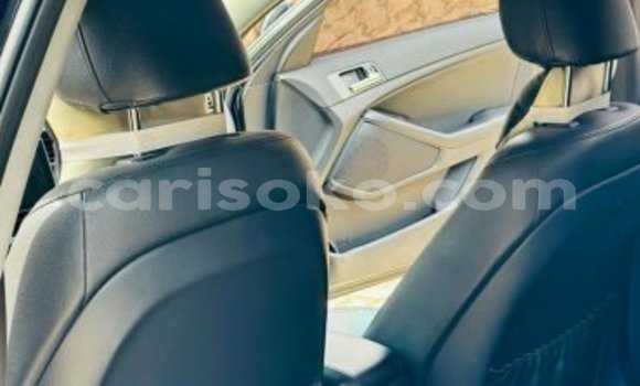 Sayi Na hannu Kia K5 Noir Mota in Kigali a Rwanda Sayi Na hannu Kia K5 Noir Mota in Kigali a Rwanda