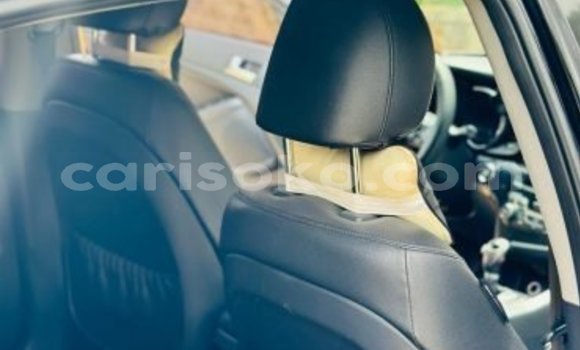 Sayi Na hannu Kia K5 Noir Mota in Kigali a Rwanda Sayi Na hannu Kia K5 Noir Mota in Kigali a Rwanda