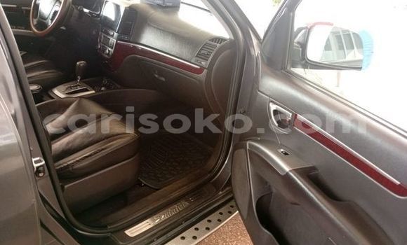 Sayi Na hannu Hyundai Santa Fe Noir Mota in Kigali a Rwanda Sayi Na hannu Hyundai Santa Fe Noir Mota in Kigali a Rwanda