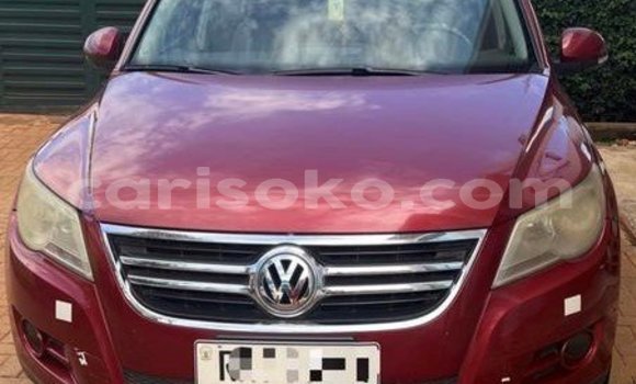 اشتري مستعمل Volkswagen Tiguan Rouge سيارة في Kigali في Rwanda
