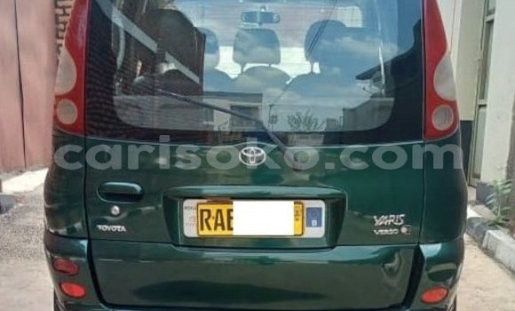 Sayi Na hannu Toyota Yaris Verso Vert Mota in Kigali a Rwanda Sayi Na hannu Toyota Yaris Verso Vert Mota in Kigali a Rwanda