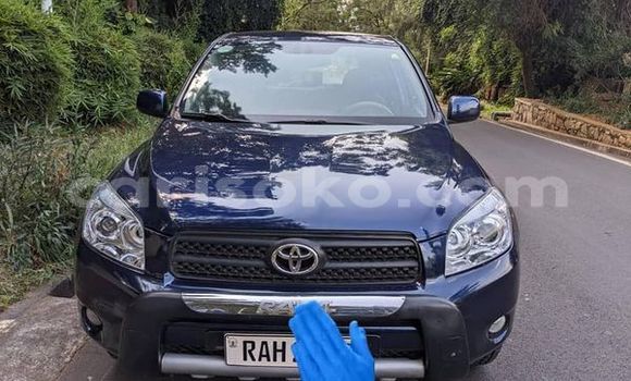 Acheter Occasion Voiture Toyota RAV4 Autre à Kigali, Rwanda Acheter Occasion Voiture Toyota RAV4 Autre à Kigali, Rwanda