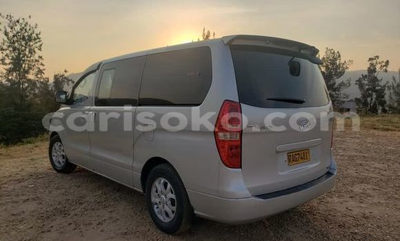 Sayi Na hannu Hyundai Santa Fe Autre Mota in Gikongoro a Gikongoro Sayi Na hannu Hyundai Santa Fe Autre Mota in Gikongoro a Gikongoro