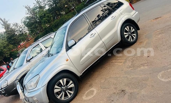 Buy Used Toyota RAV4 Other Car in Butare in Butare Buy Used Toyota RAV4 Other Car in Butare in Butare