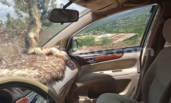 Sayi Na hannu Toyota Ipsum Autre Mota in Kigali a Rwanda Sayi Na hannu Toyota Ipsum Autre Mota in Kigali a Rwanda