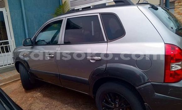 Sayi Na hannu Hyundai Tucson Gris Mota in Kigali a Rwanda Sayi Na hannu Hyundai Tucson Gris Mota in Kigali a Rwanda