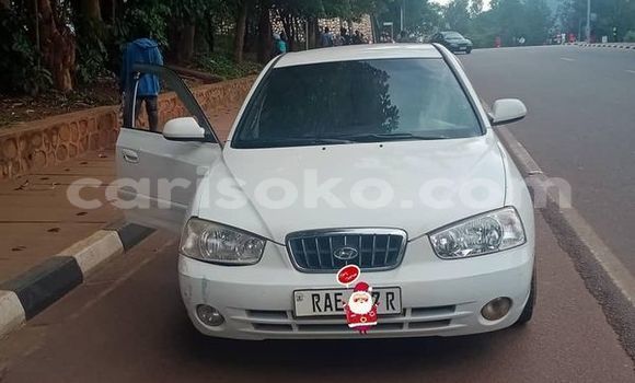 Sayi Na hannu Hyundai Accent Blanc Mota in Kigali a Rwanda Sayi Na hannu Hyundai Accent Blanc Mota in Kigali a Rwanda