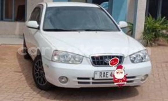 Sayi Na hannu Hyundai Accent Blanc Mota in Kigali a Rwanda Sayi Na hannu Hyundai Accent Blanc Mota in Kigali a Rwanda