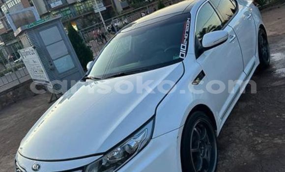 Sayi Na hannu Kia K5 Blanc Mota in Kigali a Rwanda Sayi Na hannu Kia K5 Blanc Mota in Kigali a Rwanda