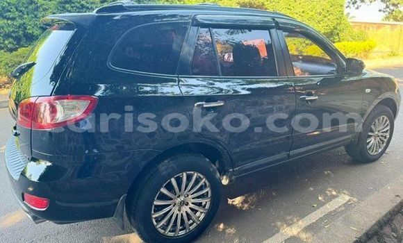 Buy Used Hyundai Santa Fe Black Car in Kigali in Rwanda Buy Used Hyundai Santa Fe Black Car in Kigali in Rwanda