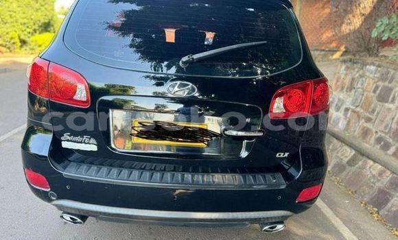 Buy Used Hyundai Santa Fe Black Car in Kigali in Rwanda Buy Used Hyundai Santa Fe Black Car in Kigali in Rwanda