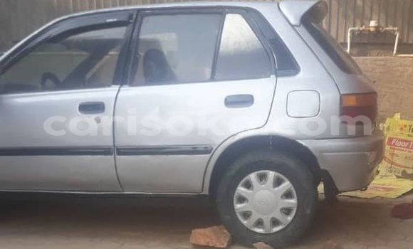 Sayi Na hannu Toyota Starlet Autre Mota in Kigali a Rwanda Sayi Na hannu Toyota Starlet Autre Mota in Kigali a Rwanda