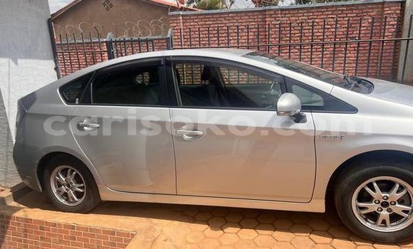 اشتري مستعمل Toyota Prius Autre سيارة في Kigali في Rwanda اشتري مستعمل Toyota Prius Autre سيارة في Kigali في Rwanda