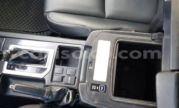 Acheter Occasion Voiture Toyota Land Cruiser Noir à Kigali, Rwanda Acheter Occasion Voiture Toyota Land Cruiser Noir à Kigali, Rwanda