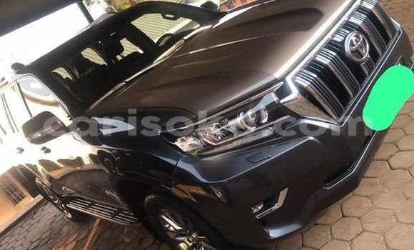 اشتري مستعمل Toyota Land Cruiser Marron سيارة في Kigali في Rwanda اشتري مستعمل Toyota Land Cruiser Marron سيارة في Kigali في Rwanda