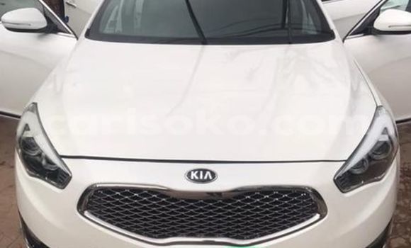 اشتري مستعمل Kia Sorento Blanc سيارة في Kigali في Rwanda اشتري مستعمل Kia Sorento Blanc سيارة في Kigali في Rwanda